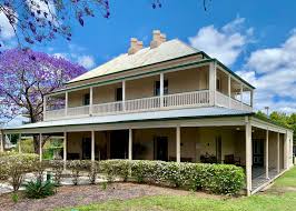 Milton suburb Brisbane with Suncorp Stadium and local businesses where CPR courses are held